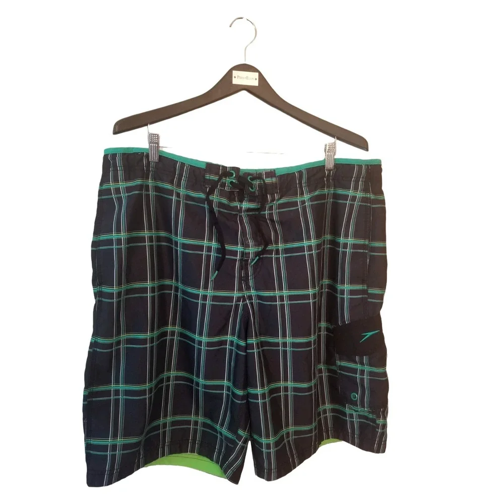 Speedo Swim Men's Shorts Plaid Black Green Size XL 42 Inseam 11 in